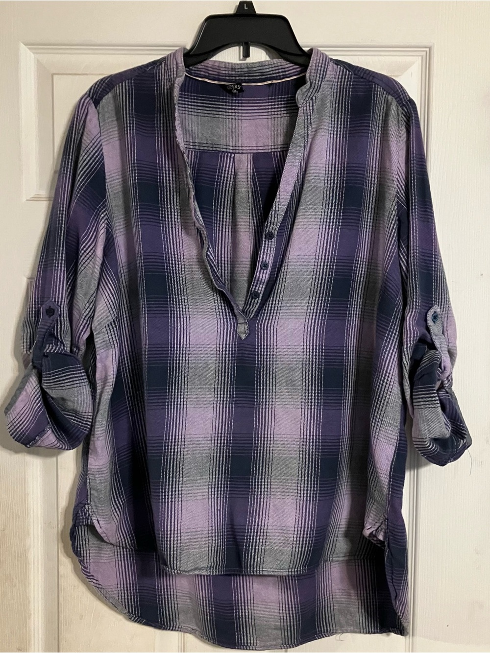 Riders by Lee Purple Plaid Roll Tab Sleeve Tunic Top Henley L